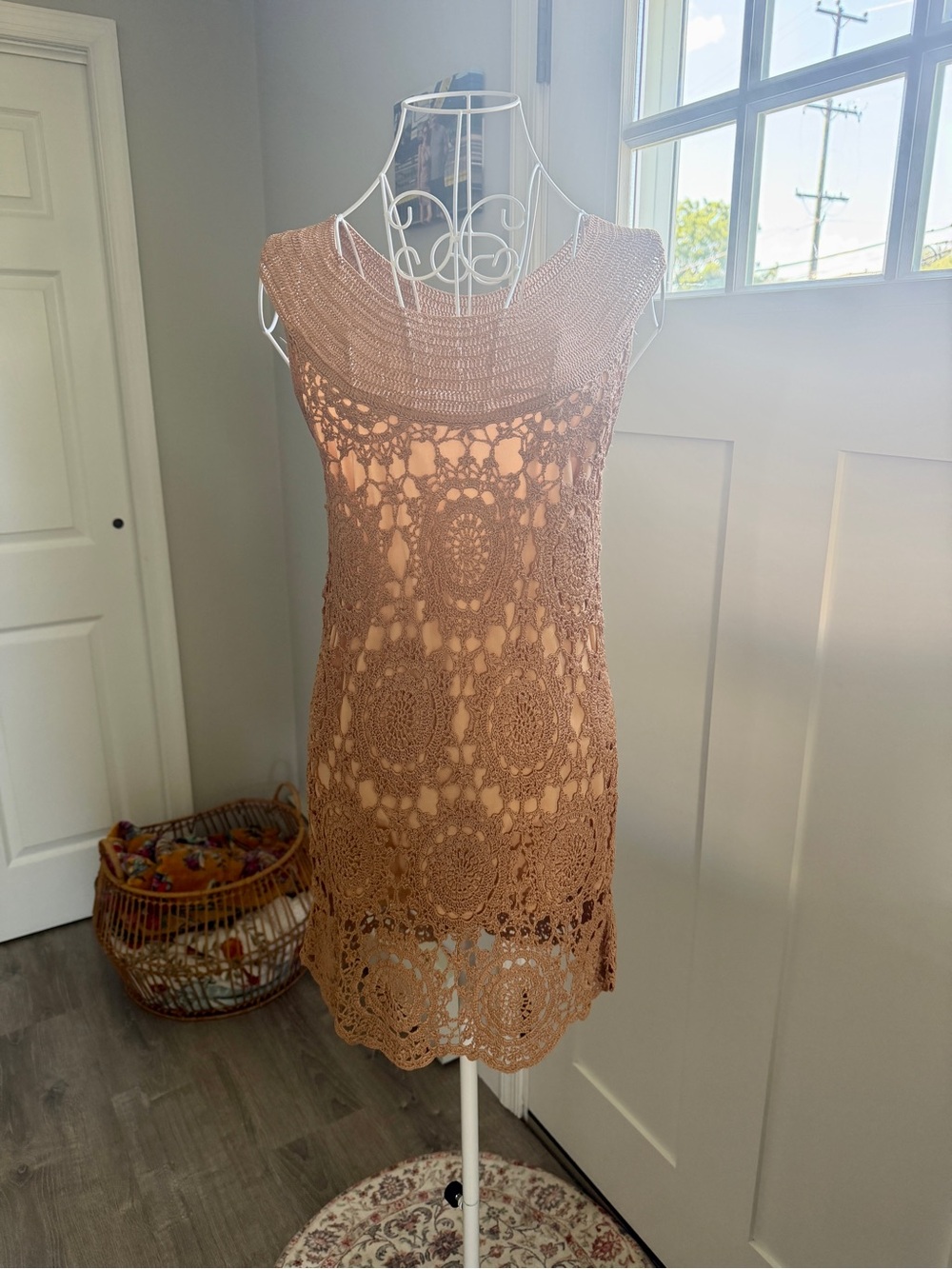 Soft Surroundings Medallion Crochet Sleeveless Lined Boho Dress Tan Brown XS
